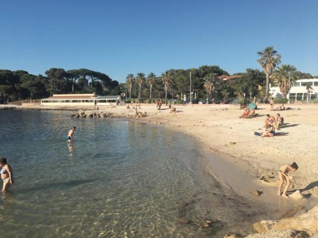 Bas De Villa Jardin Plein Sud Proche Mer Clim-Wifi Saint-Mandrier-sur-Mer Exterior photo